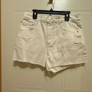 Billabong Sz 29 White Jean Shorts NWT😊😊